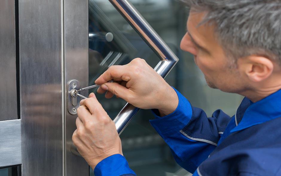 serrurier ouverture de porte Boulbon